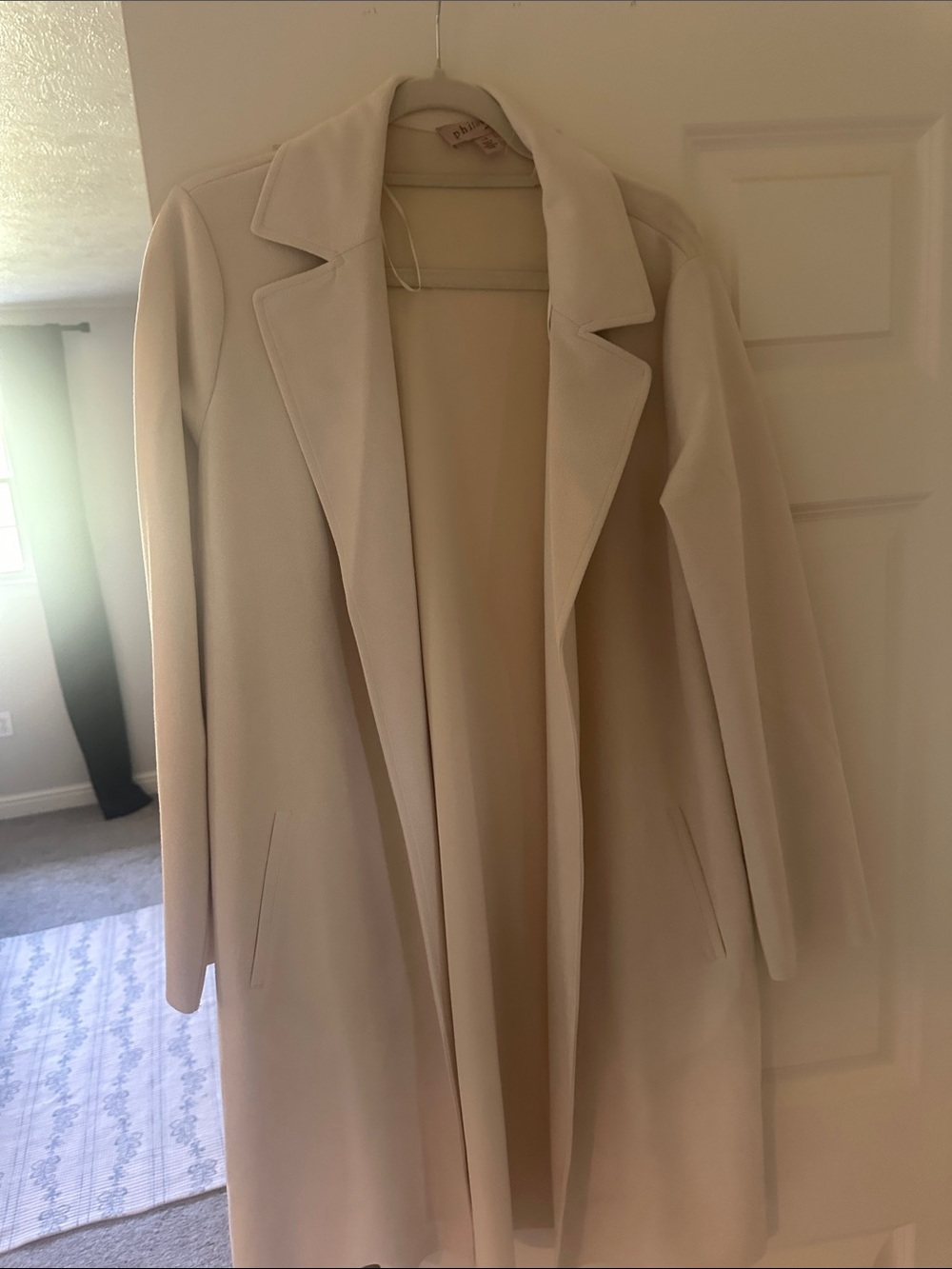Philosophy Cream Open-Front Trench Coat